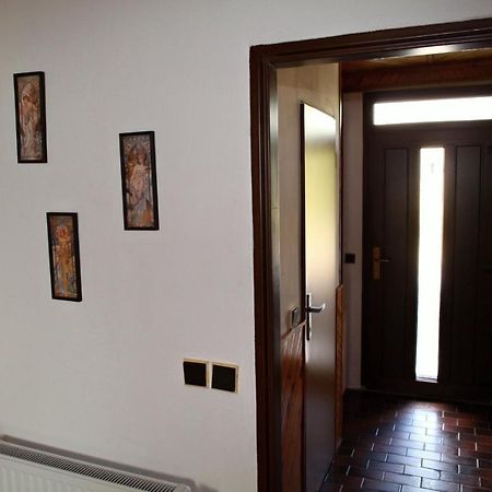 Dum V Ceskem Raji Villa Dolní Bousov Dış mekan fotoğraf