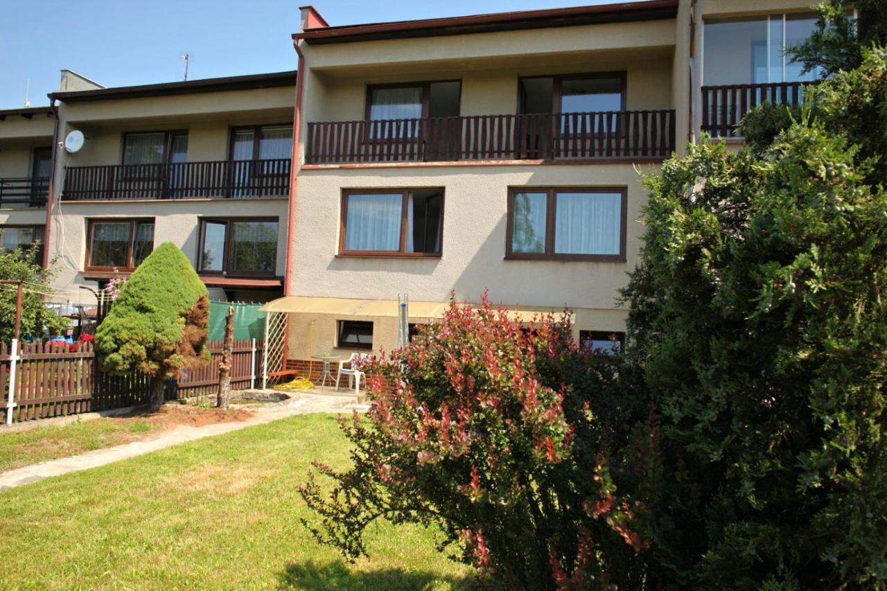 Dum V Ceskem Raji Villa Dolní Bousov Dış mekan fotoğraf