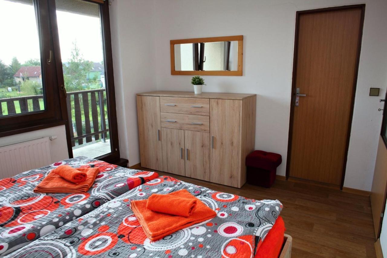 Dum V Ceskem Raji Villa Dolní Bousov Dış mekan fotoğraf